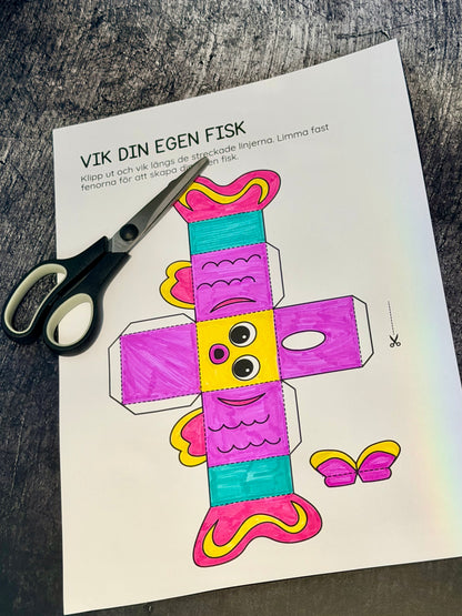 3D-pyssel i papper med motiv av fisk